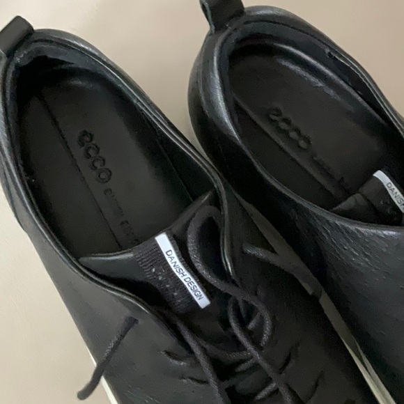Ecco Leather Sneakers - Picture 4 of 9